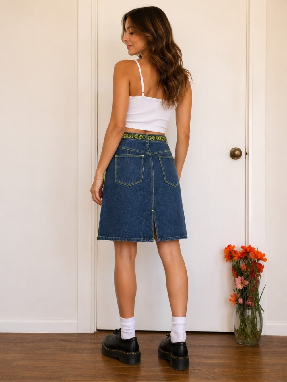 40 | Vintage Denim Skirt US 8/10 Neon Green Stitching Y2K 100% Cotton - Picture 3 of 10